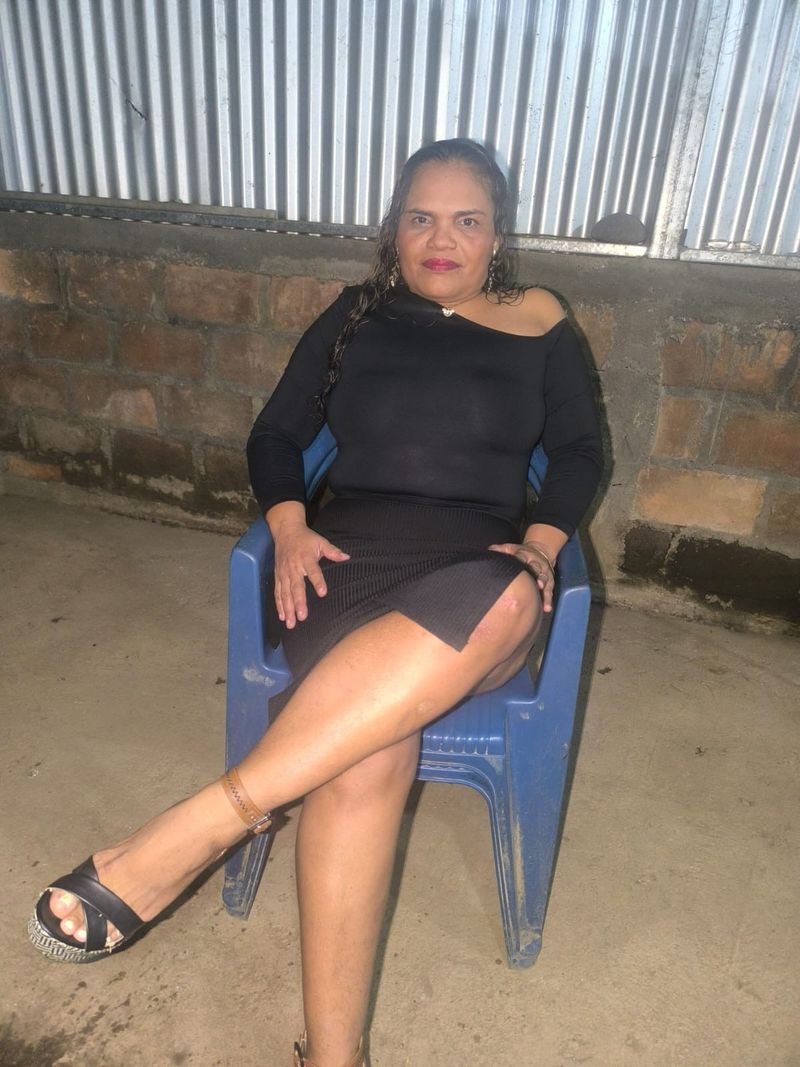 María De Los Angeles Castro, 48