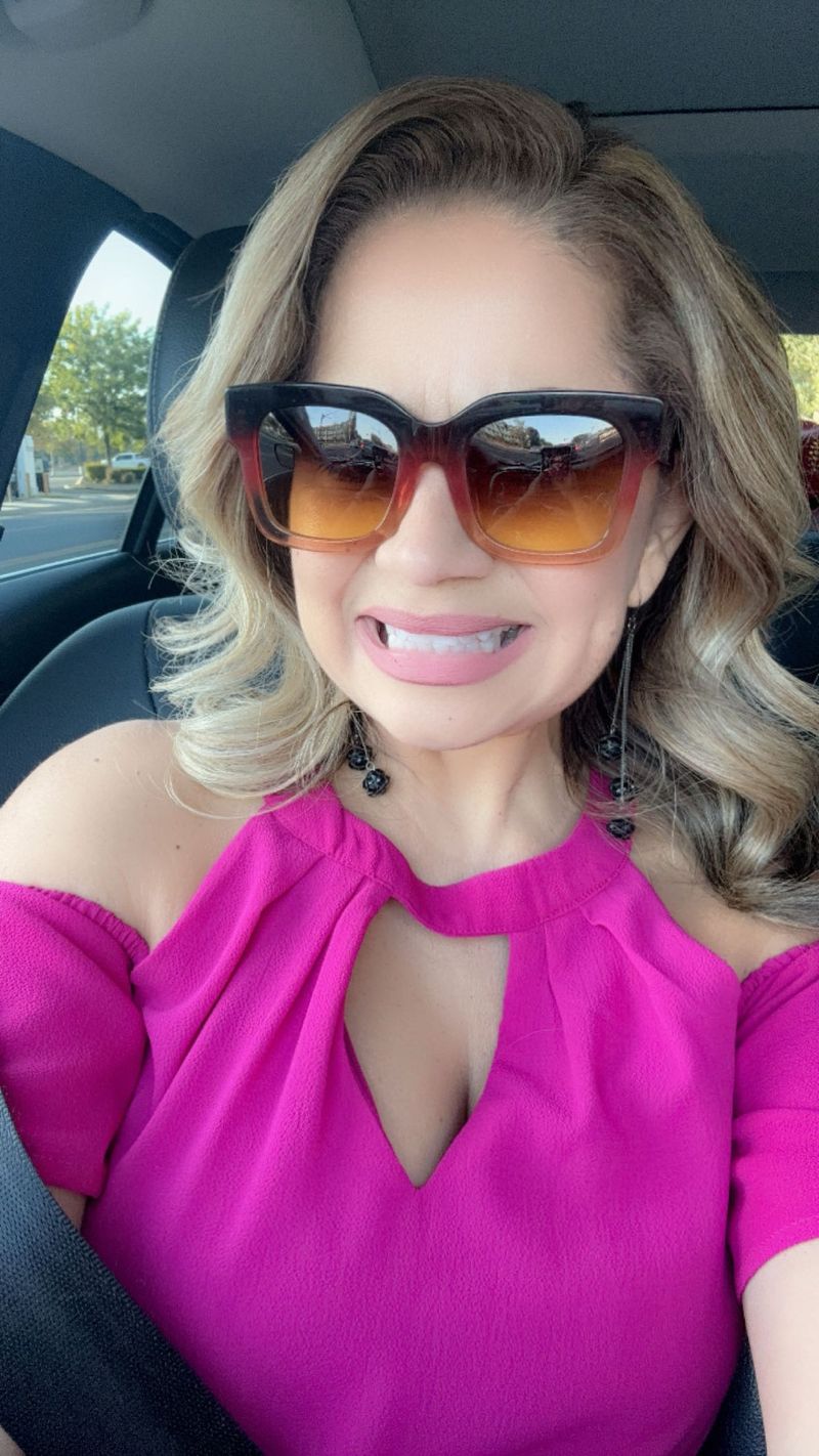 Mireya, 47