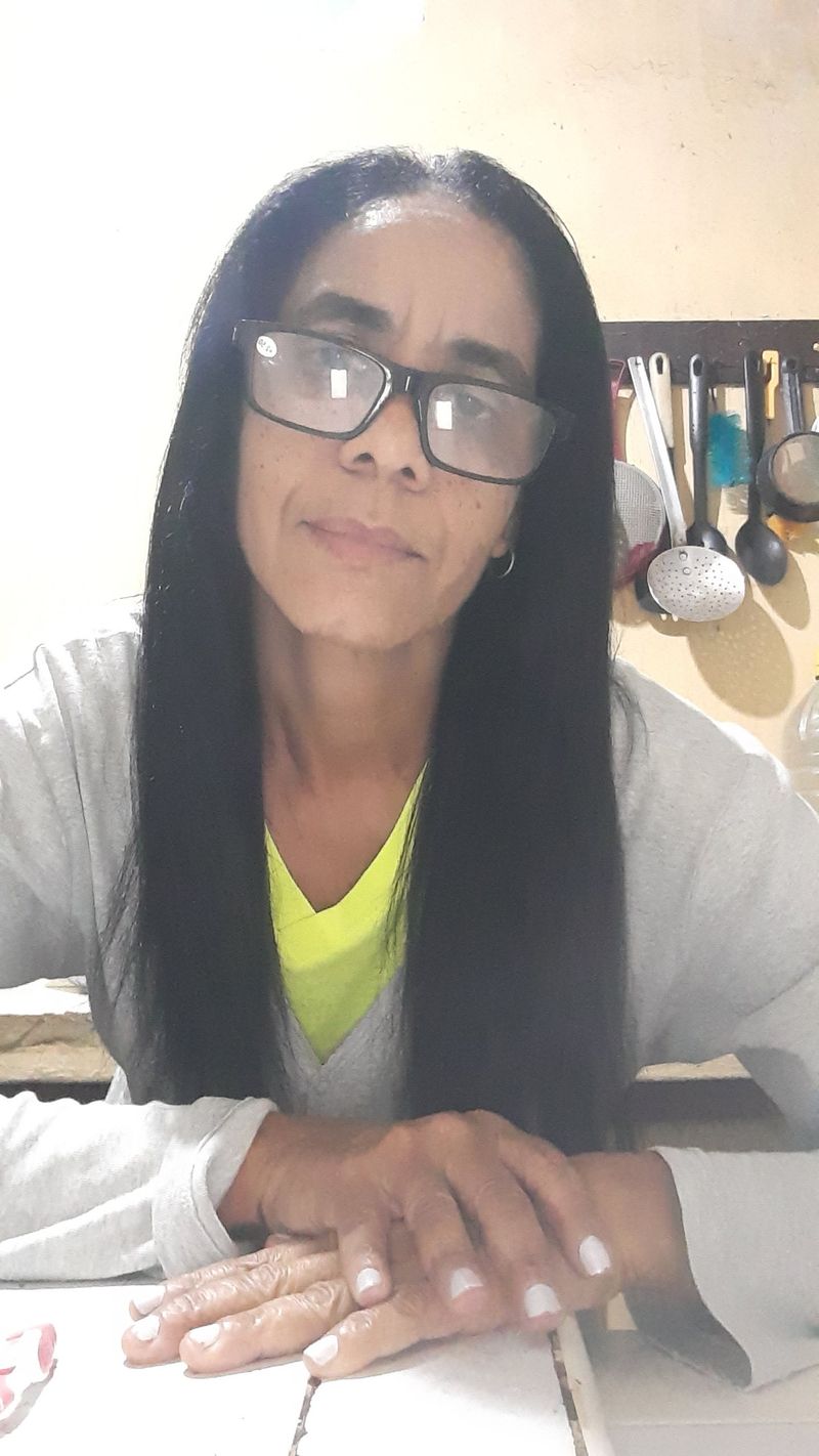 Milagros, 52