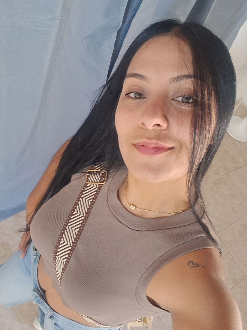 Emily, 30