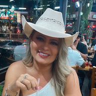 Simone, 45