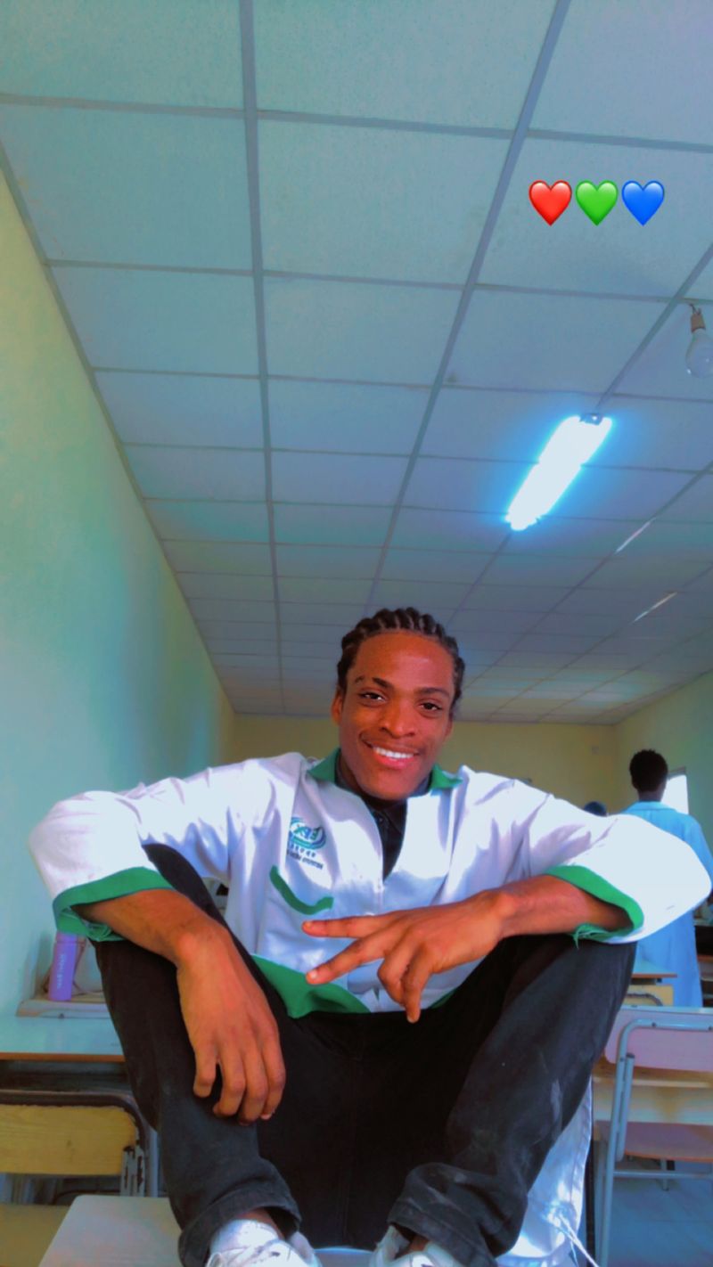 Djeison, 22