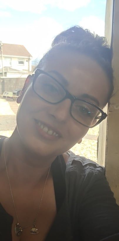 Ela, 47