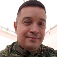 Jhon F, 42