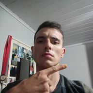 Rafael, 32