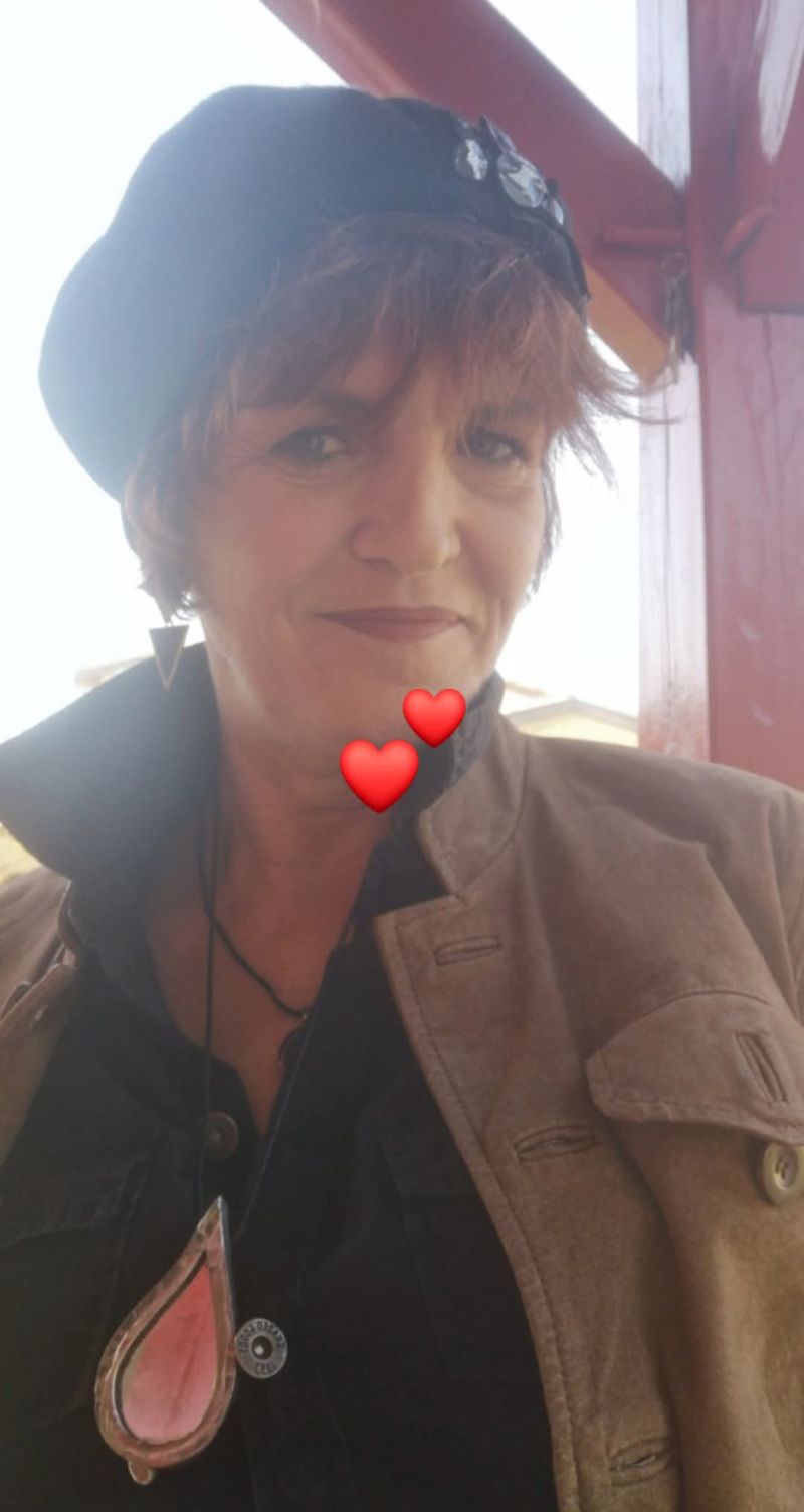 Monjo, 57