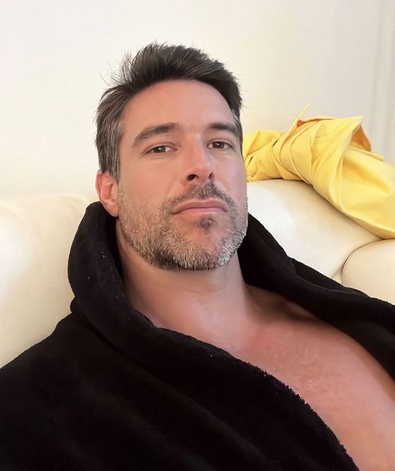 Miguel Hernández, 40