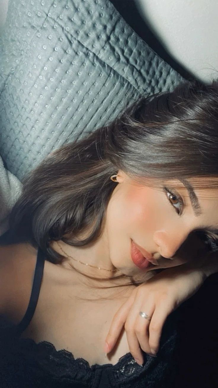 Karina, 21
