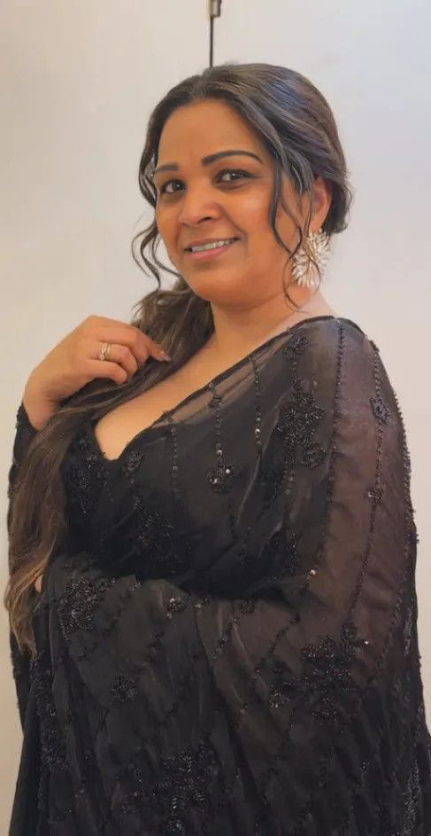 Jaya, 47