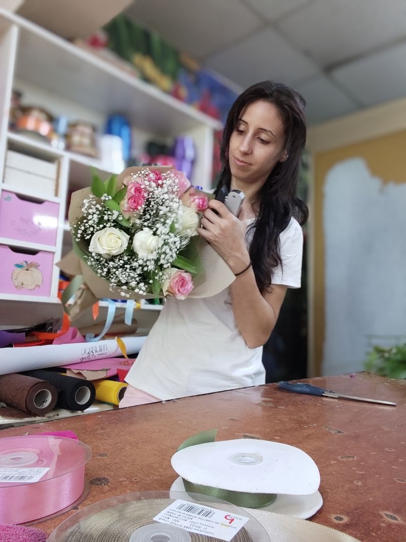 Gabriela, 31