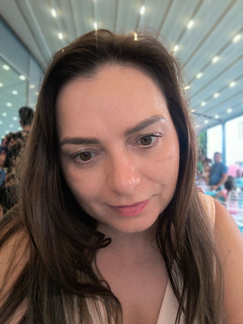 Moniq, 45