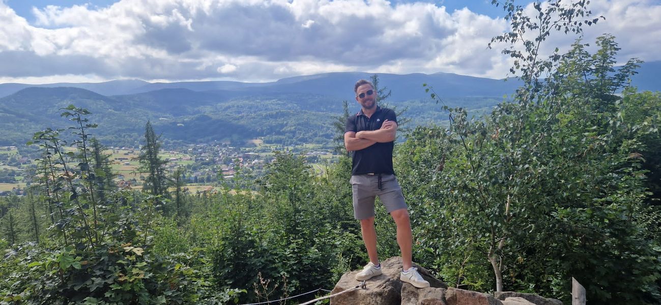 Martin, 51