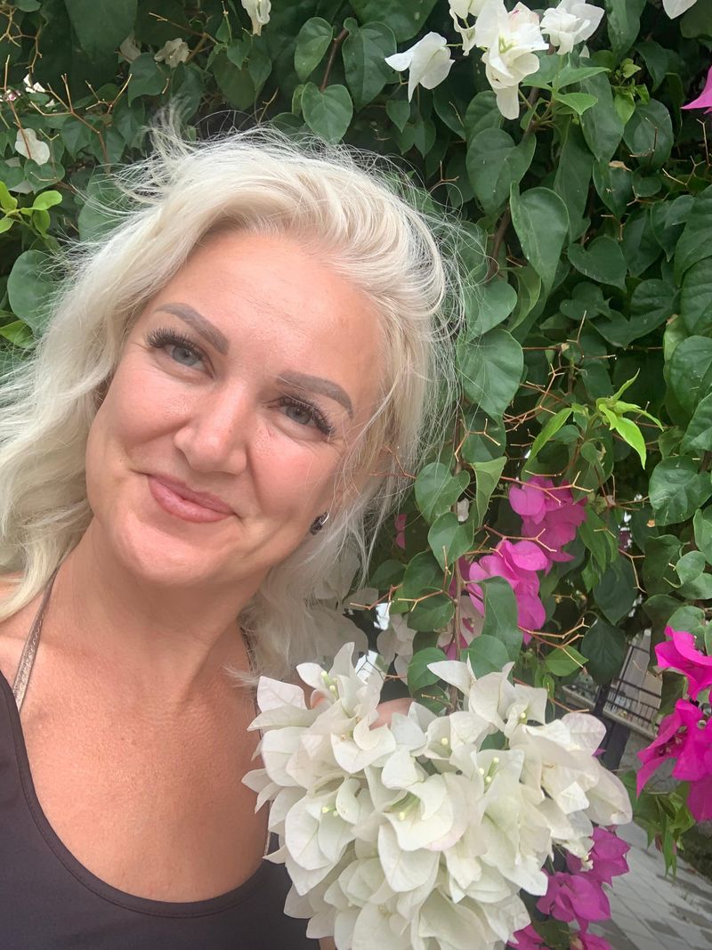 Марианна, 42