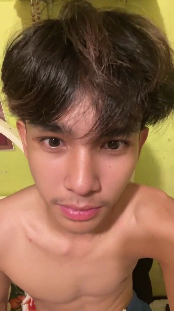 Yummie, 24