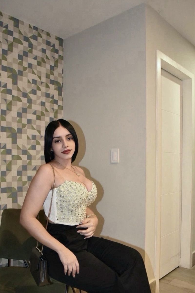 Andioliza, 25