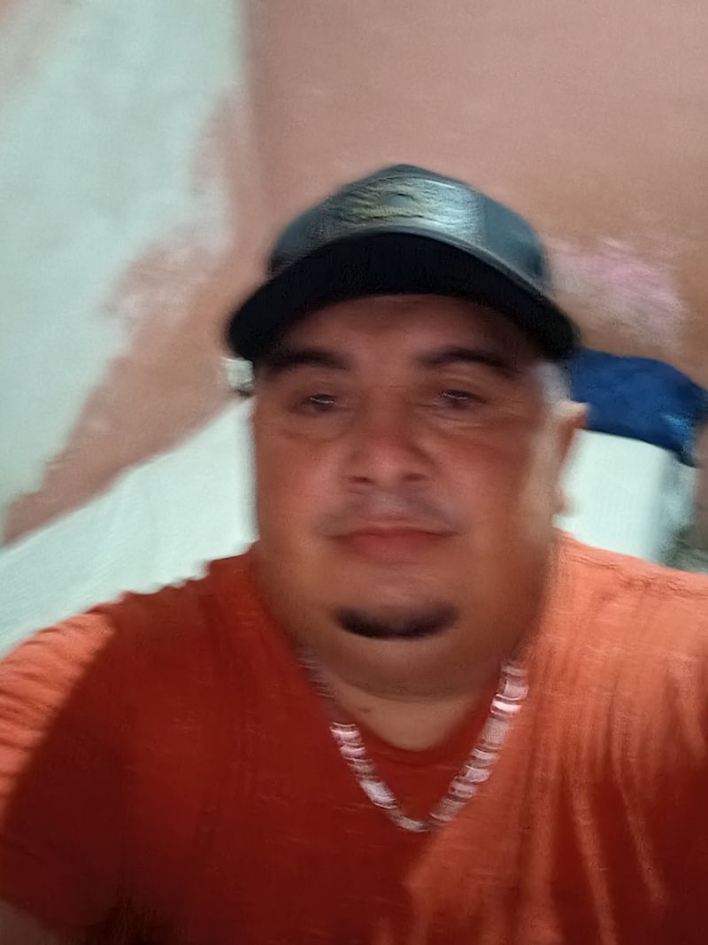 René Serrano, 33