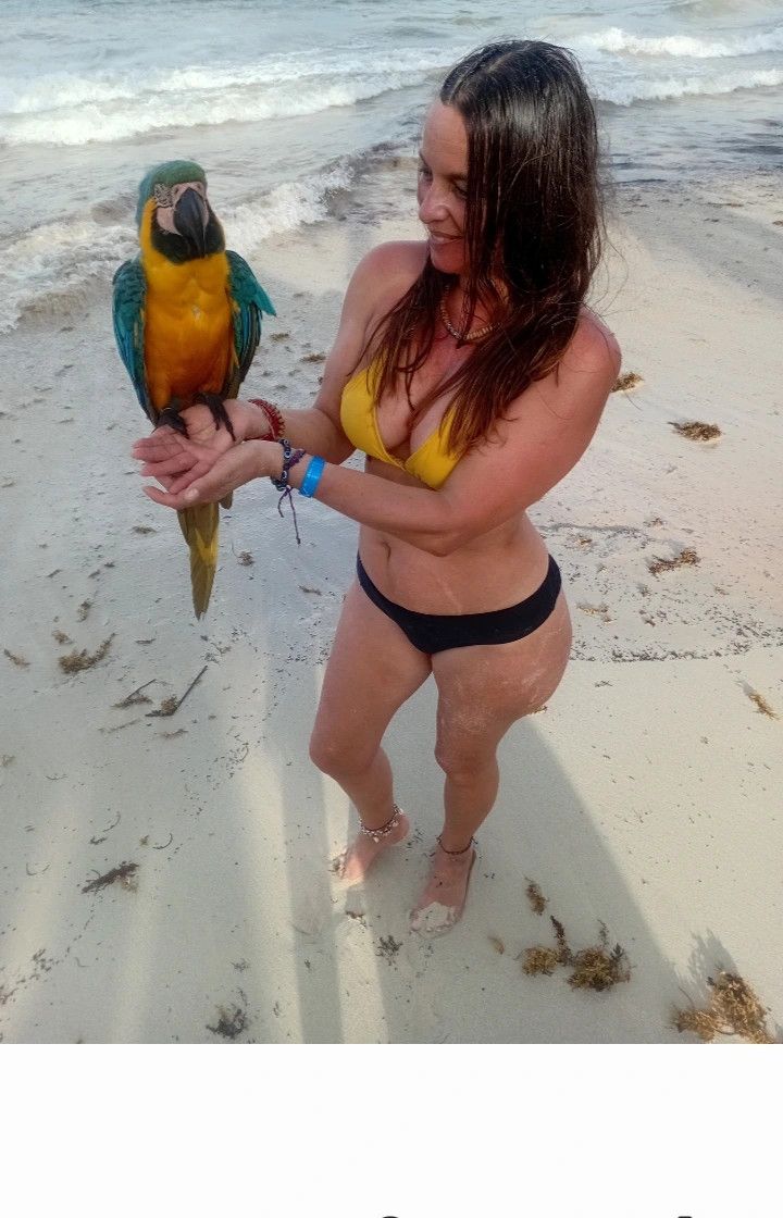 Laura, 50