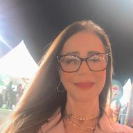 Laura, 61