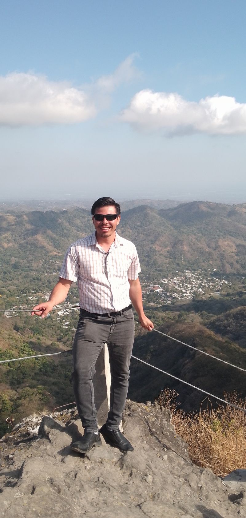 Gabriel Cifuentes, 25