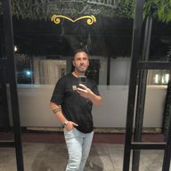 Alexis, 42