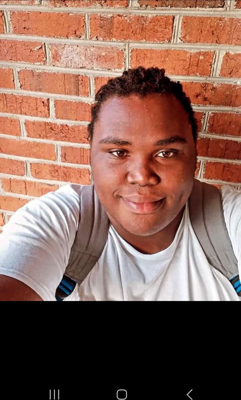 Rayshawn, 22