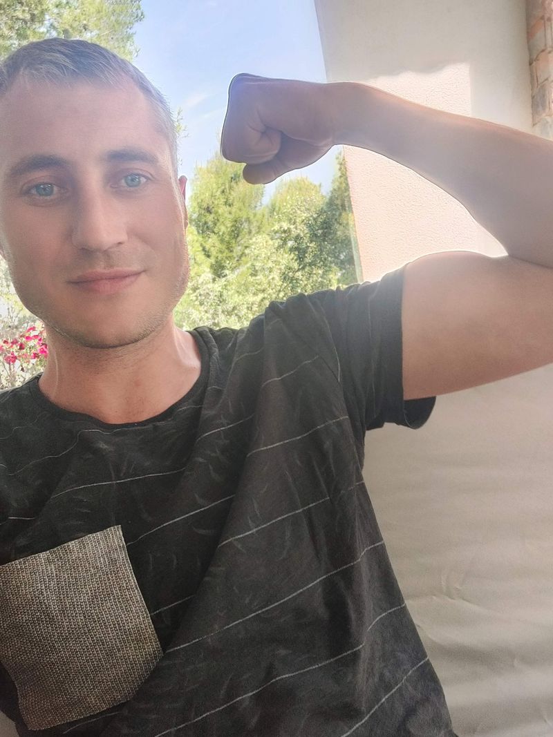 Andrey, 35