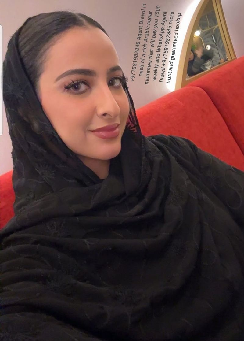 Sarah, 29