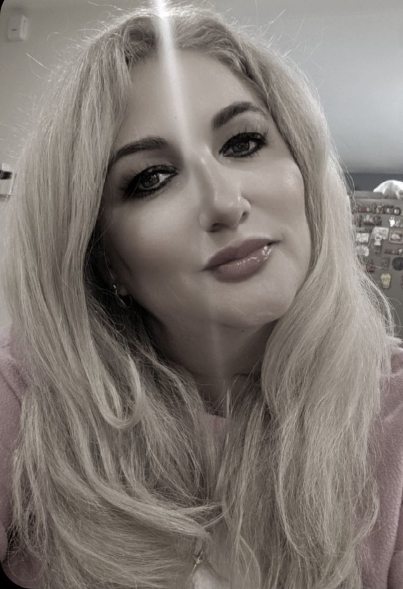 Miss, 47