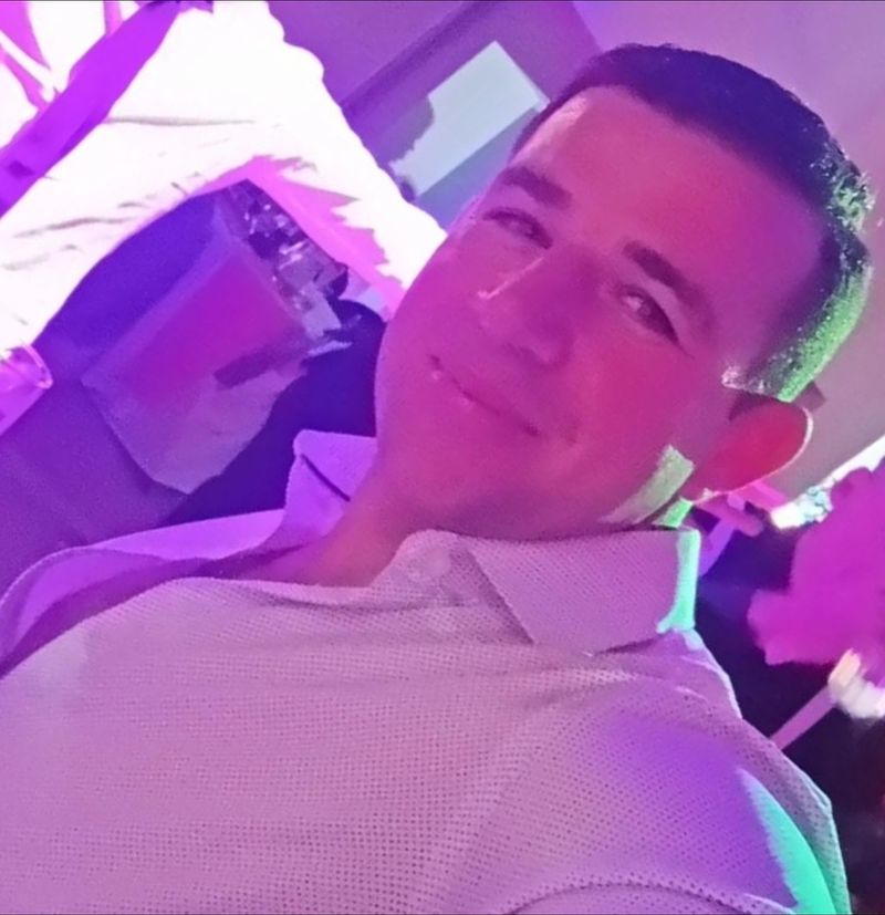 Pablo, 36