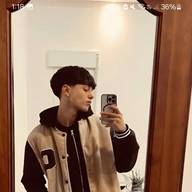 Sebas, 22