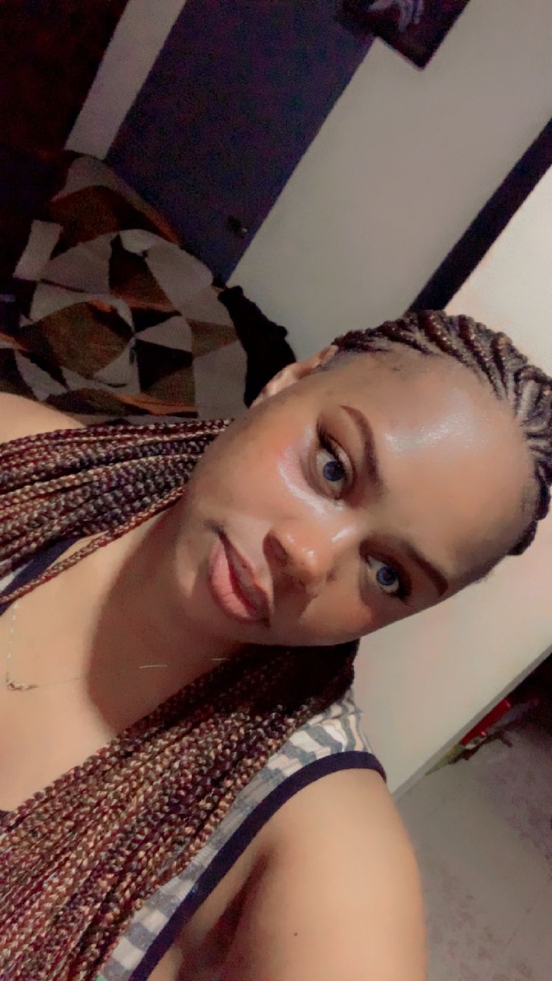 Mary, 32