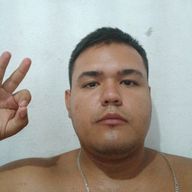 Julie, 26