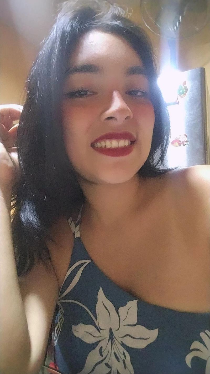 Lizbeth, 25