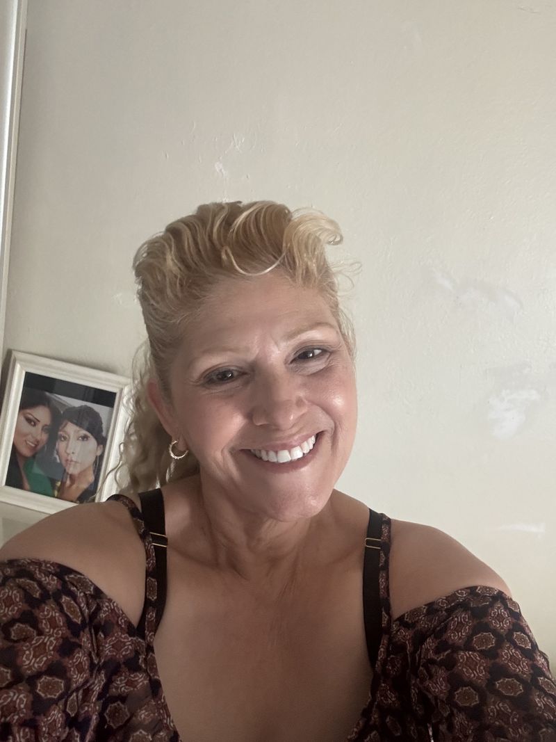 Caro, 60