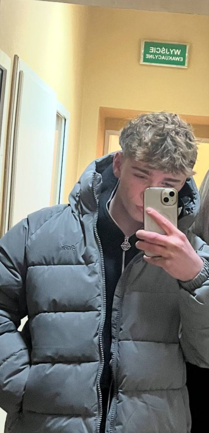 Mateusz, 18