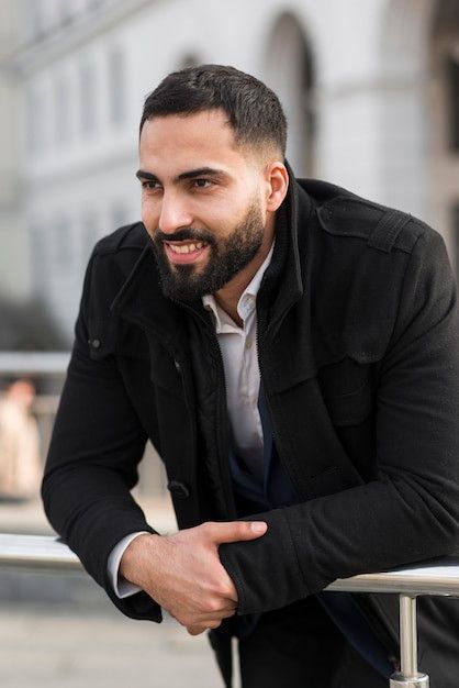 Pedro, 38