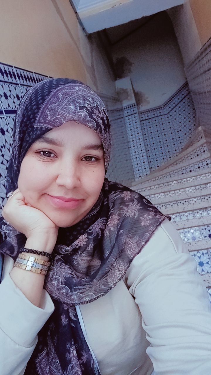 Naoual, 32