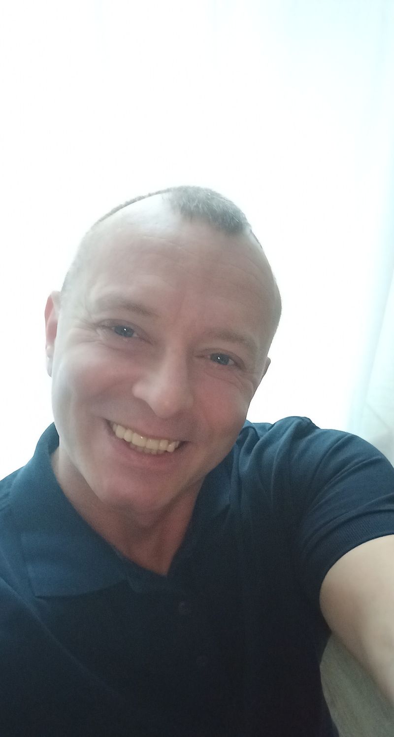 Robert, 45