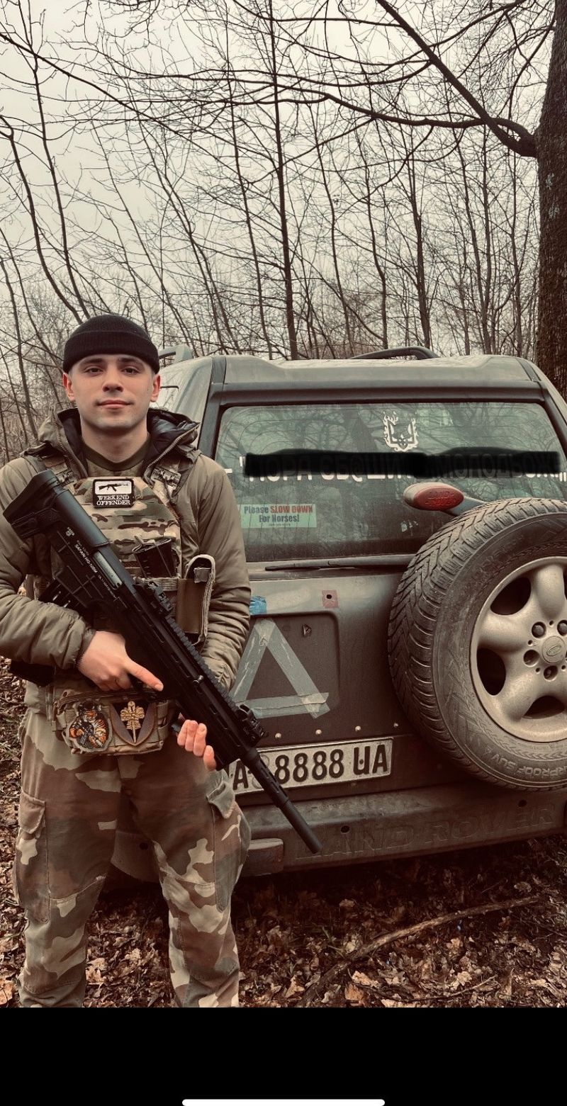 Андрій, 21