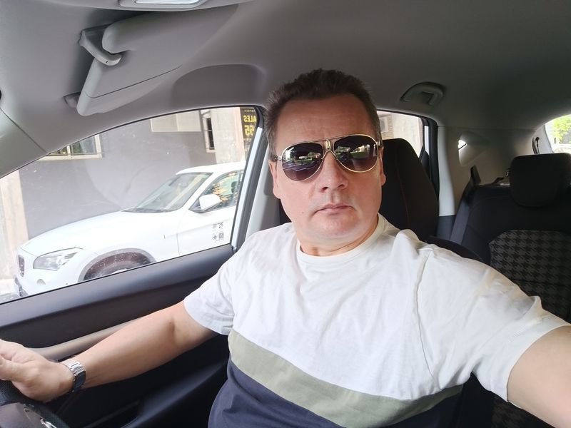 Cosmin, 50