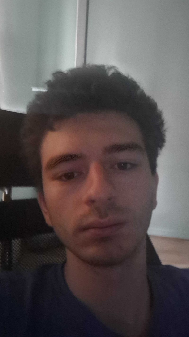 Luka, 20