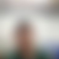 James, 25