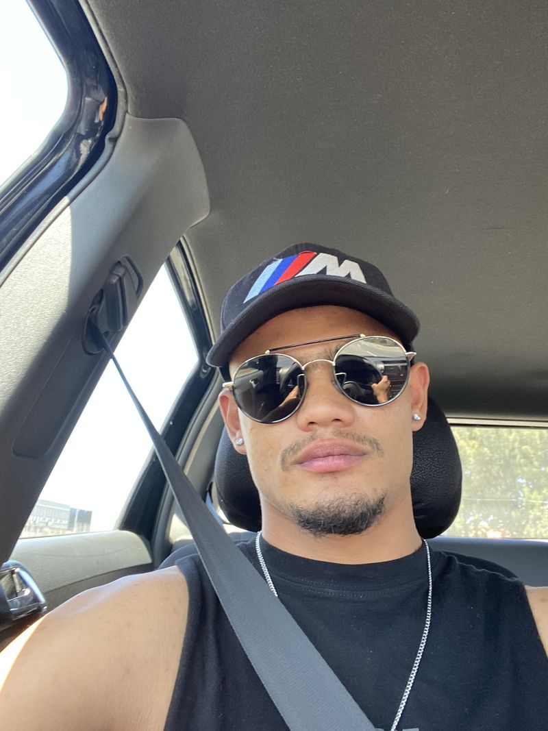 Dylan, 26