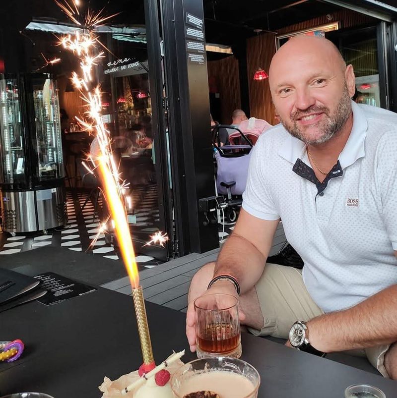 Jacek, 52