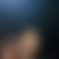 Dominik, 25
