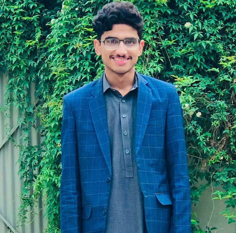 Danyal, 22