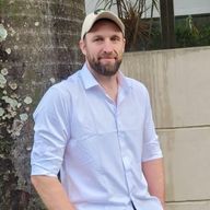 Andrei, 39