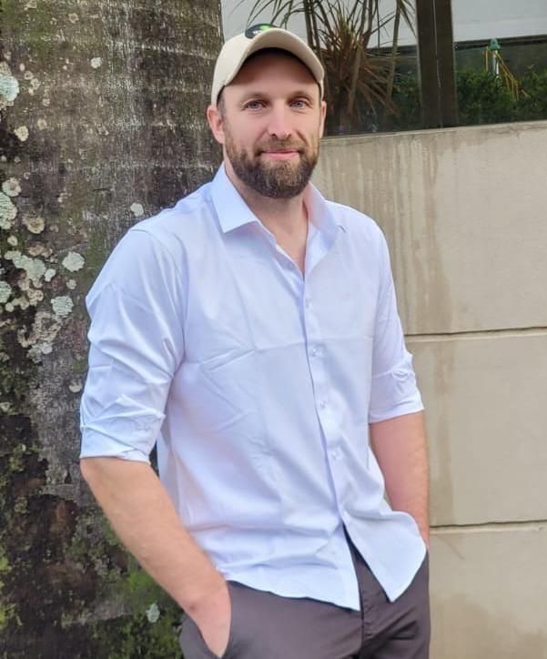 Andrei, 39