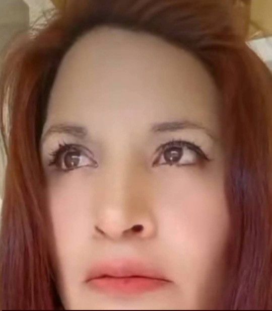 Lidia, 48