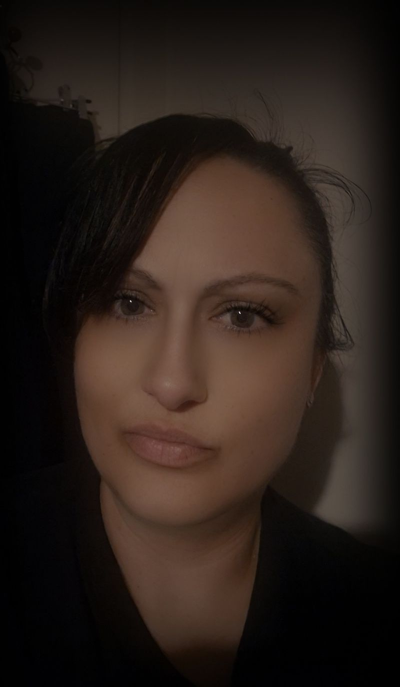 Sarah, 41